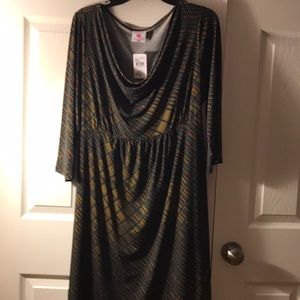 Maternity dress black ,orange,yellow and white 3/4 length sleeve.XL and red